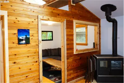 71010 E McFarland Rd, Rhododendron, OR 97049 - Photo 16