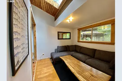 71010 E McFarland Rd, Rhododendron, OR 97049 - Photo 18