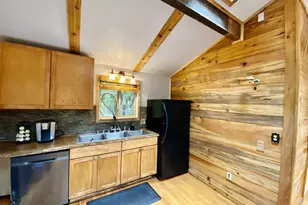 71010 E McFarland Rd, Rhododendron, OR 97049 - Photo 14