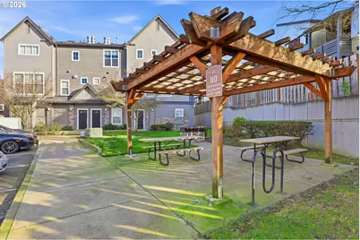 10890 NE Red Wing Way #102, Hillsboro, OR 97006 - Photo 20