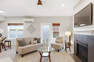 10890 NE Red Wing Way, Hillsboro, OR 97006 - Photo 6