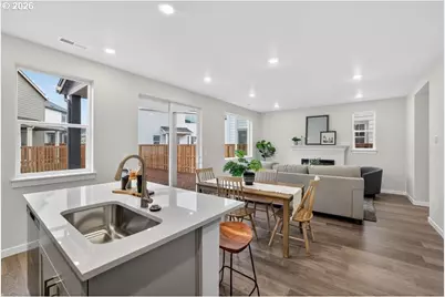 18775 SW Buckhorn Dr, Beaverton, OR 97007 - Photo 2