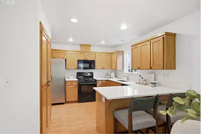 2769 Mallory Ln, Eugene, OR 97401 - Photo 4