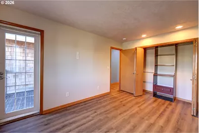 305 Avenue C, Seaside, OR 97138 - Photo 24