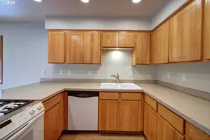 305 Avenue C, Seaside, OR 97138 - Photo 10
