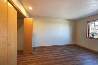 305 Avenue C, Seaside, OR 97138 - Photo 22