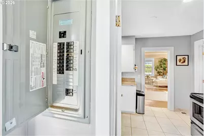 9842 SE Harold St, Portland, OR 97266 - Photo 28