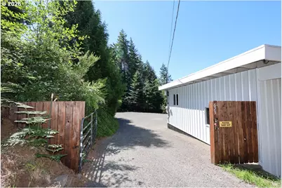 625 Royal Dr, Lakeside, OR 97449 - Photo 4