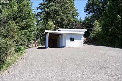 625 Royal Dr, Lakeside, OR 97449 - Photo 8