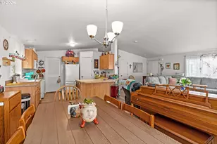 1199 N Terry St, Eugene, OR 97402 - Photo 10