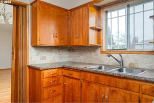 6208 SE Woodstock Blvd, Portland, OR 97206 - Photo 26