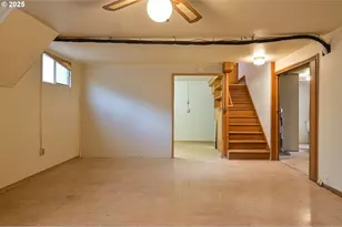 6208 SE Woodstock Blvd, Portland, OR 97206 - Photo 16