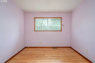 6208 SE Woodstock Blvd, Portland, OR 97206 - Photo 10