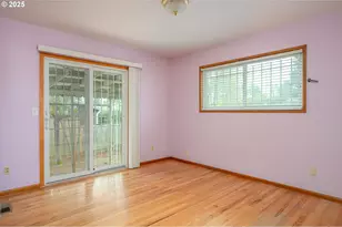 6208 SE Woodstock Blvd, Portland, OR 97206 - Photo 8