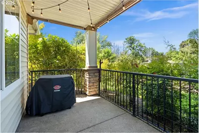 615 NW Lost Springs Ter #102, Portland, OR 97229 - Photo 30