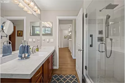 615 NW Lost Springs Ter #102, Portland, OR 97229 - Photo 26