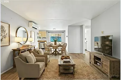 325 W N St, Springfield, OR 97477 - Photo 8