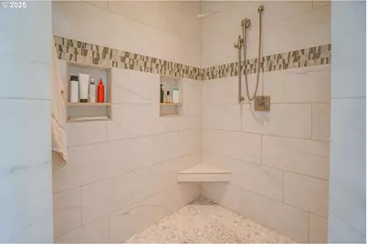 1904 NW Maryland St, Camas, WA 98607 - Photo 24