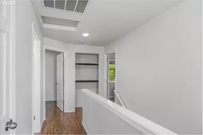 19240 SW Rosedale Ct, Beaverton, OR 97007 - Photo 16