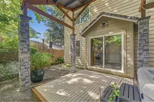 19240 SW Rosedale Ct, Beaverton, OR 97007 - Photo 2