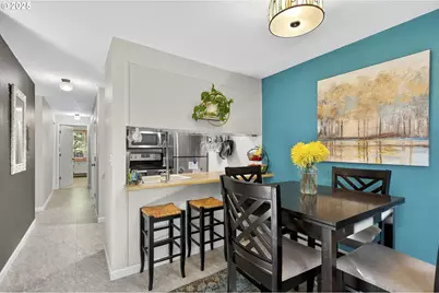 44 Eagle Crest Dr #18, Lake Oswego, OR 97035 - Photo 8