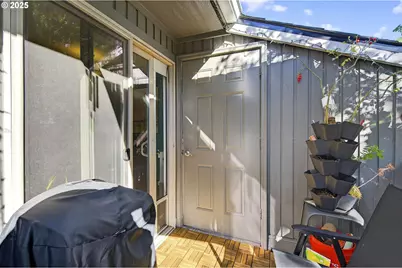 44 Eagle Crest Dr #18, Lake Oswego, OR 97035 - Photo 20