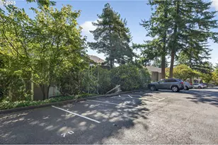 44 Eagle Crest Dr, Lake Oswego, OR 97035 - Photo 24