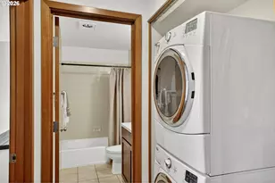 910 NW Naito Pkwy, Portland, OR 97209 - Photo 16