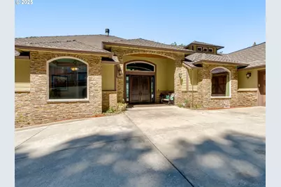 625 Nectarine Dr, Kalama, WA 98625 - Photo 2