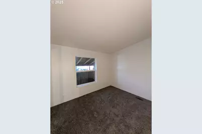 9700 SW Tualatin Rd #5, Tualatin, OR 97062 - Photo 26