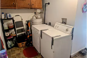 293 N Empire Blvd, Coos Bay, OR 97420 - Photo 20