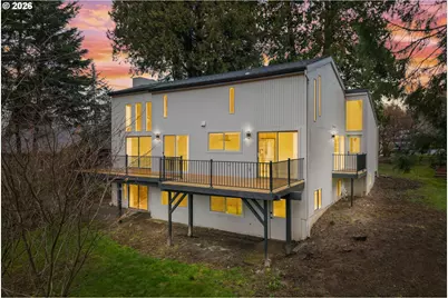 275 NE Scott Dr, Gresham, OR 97030 - Photo 30