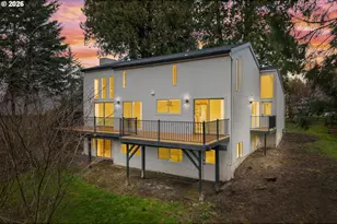 275 NE Scott Dr, Gresham, OR 97030 - Photo 30