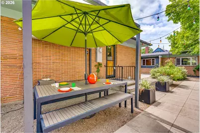4235 SE Woodward St, Portland, OR 97206 - Photo 34