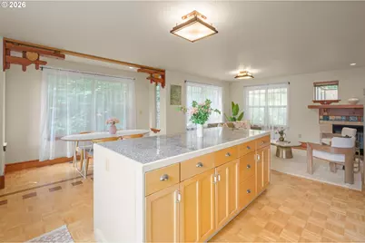 1650 Leatherwood Dr, Eugene, OR 97405 - Photo 18