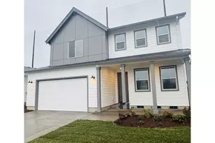 708 Magnolia Ave, Woodburn, OR 97071 - Photo 1