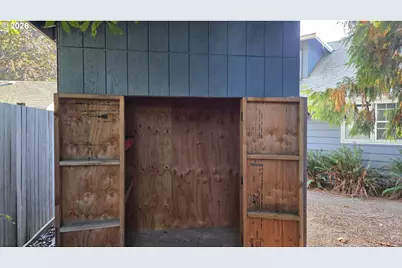 551 Shire Ct, Eugene, OR 97401 - Photo 26