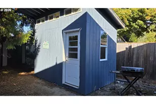551 Shire Ct, Eugene, OR 97401 - Photo 24