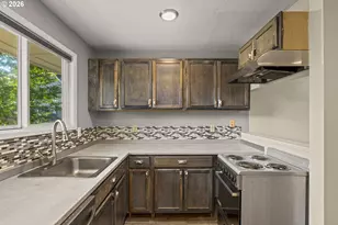 603 SE 148th Ave, Portland, OR 97233 - Photo 8