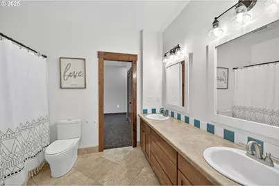 15047 S Macksburg Rd, Molalla, OR 97038 - Photo 40