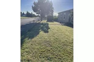 5660 Daisy St, Springfield, OR 97478 - Photo 4