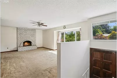 1453 SE 29th Ct, Troutdale, OR 97060 - Photo 6