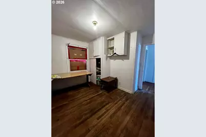 1215 NE Irvine St, McMinnville, OR 97128 - Photo 8
