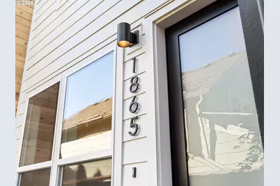 1865 SE Tacoma St #3, Portland, OR 97202 - Photo 2