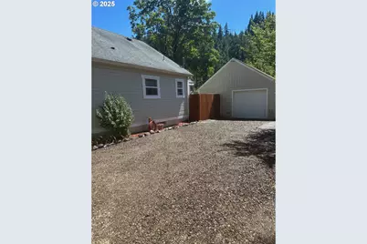 46874 Sunset Ave, Westfir, OR 97492 - Photo 16