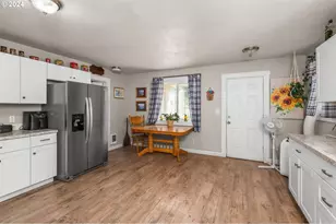 46874 Sunset Ave, Westfir, OR 97492 - Photo 10