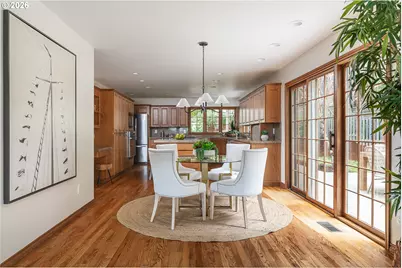 4077 Buck Brush Ln, Lake Oswego, OR 97035 - Photo 14