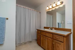 4077 Buck Brush Ln, Lake Oswego, OR 97035 - Photo 34