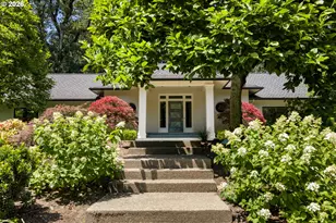 12727 S Iron Mountain Blvd, Portland, OR 97219 - Photo 46