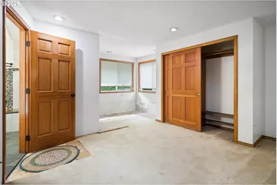13910 SW Rawhide Ct, Beaverton, OR 97008 - Photo 18